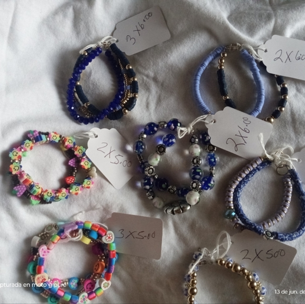 Nuevas pulceras  para niña y mujer